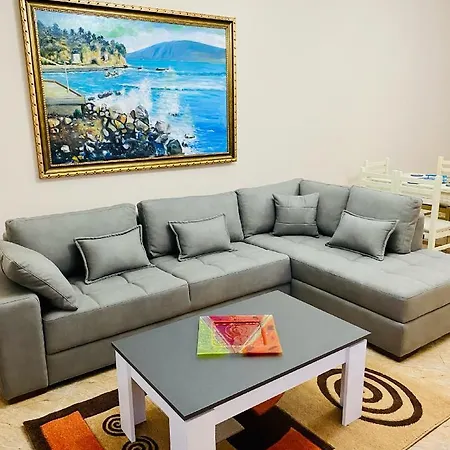 Holiday Apartment *